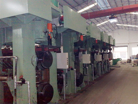 linha moinho do moinho de laminação do aço carbono da largura de 450mm de rolamento em tandem reversível