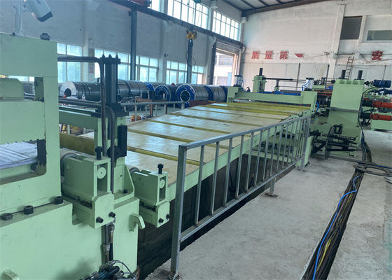 Bobina de aço da elevada precisão SS304 que corta a linha máquina 0.3-3 x 1600