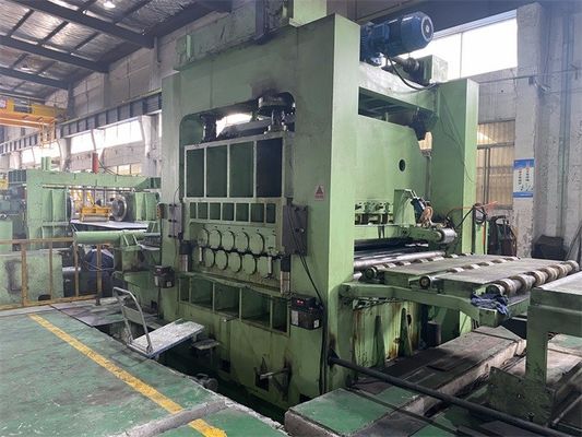 Corte de aço inoxidável do metal ao calibre pesado da máquina do comprimento com aparamento da borda