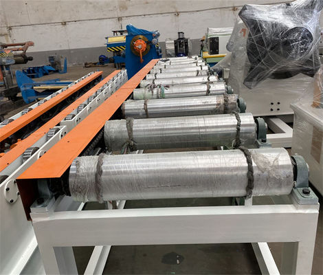 Corte de alumínio do metal da bobina do SUS do aço carbono à linha 0.2-30 x 2500 do comprimento